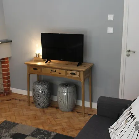 Garden Center Apartment Cascais